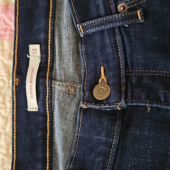 NWOT Levis Boot Cut  size 12 - Picture 2 of 4